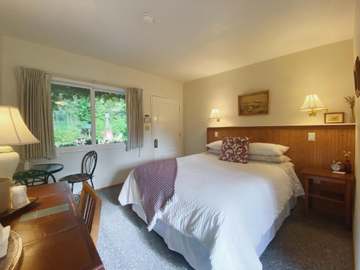 Emerald Valley Inn Port Angeles Bagian luar foto